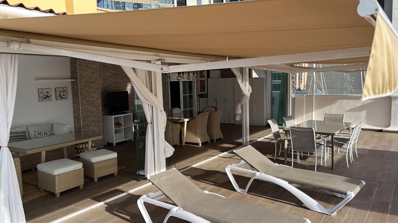 Atico Con Enorme Terraza Y Chill Out Particular Leilighet Benidorm Eksteriør bilde