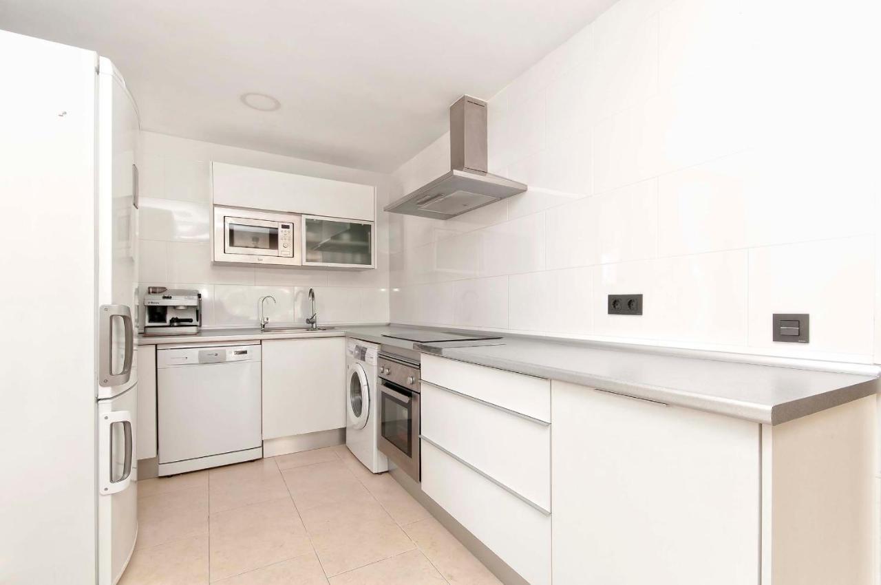 Atico Con Enorme Terraza Y Chill Out Particular Leilighet Benidorm Eksteriør bilde